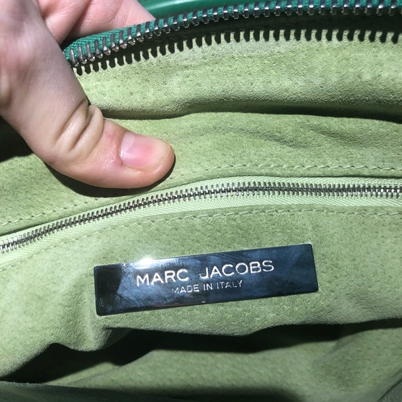 SOLD!!!!  Marc Jacobs Kelly Green Bag - Picture 6 of 8